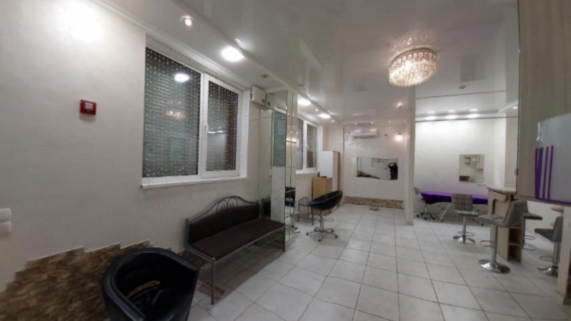 prodam-gotovii-biznes-salon-krasi-v-zk-raduznii-big-6
