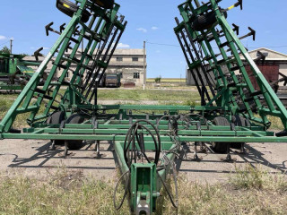 Культиватор John Deere 960