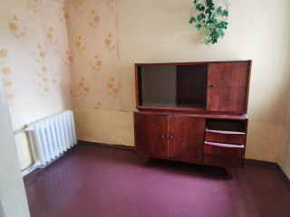 Продам. Частина будинку район пр.Металургів, вул.Карла Роде (Давидова)