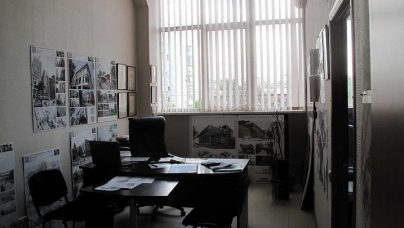 zdam-ofis-60-mkv-kut-prlesi-ukrayinki-ta-vul-nadiyi-aleksjejenko-big-7