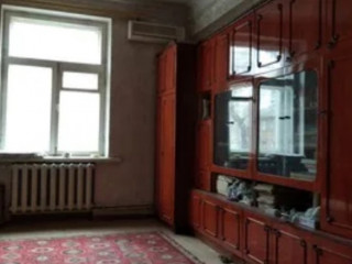 Продам. 3-к.кв. 2/4, пр.Івана Мазепи