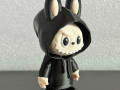 carivna-figurka-labubu-v-kapiusoni-small-3