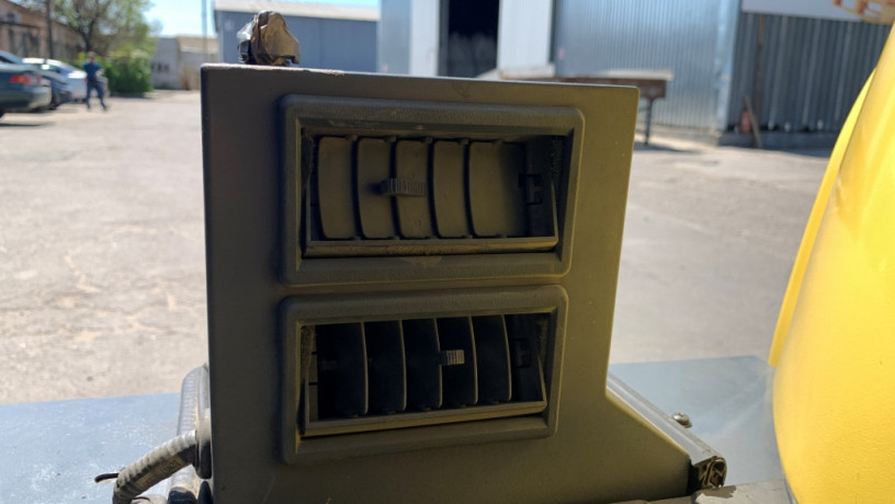 dizelnyi-avtopogruzcik-tcm-nissan-s-rotatorom-kabinoi-i-peckoi-big-5