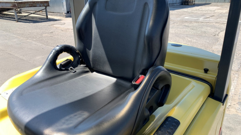 dizelnyi-avtopogruzcik-tcm-nissan-s-rotatorom-kabinoi-i-peckoi-big-7
