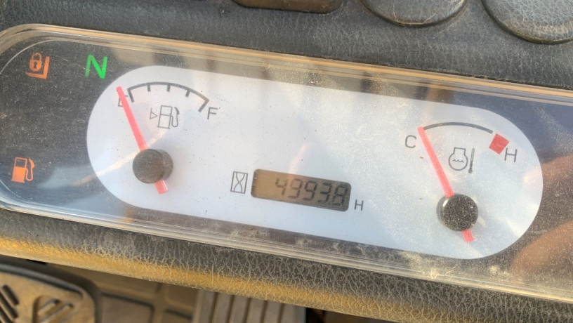 dizelnyi-avtopogruzcik-tcm-nissan-s-rotatorom-kabinoi-i-peckoi-big-2