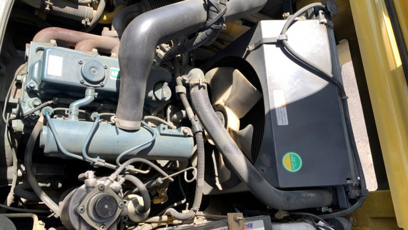 dizelnyi-avtopogruzcik-tcm-nissan-s-rotatorom-kabinoi-i-peckoi-big-3