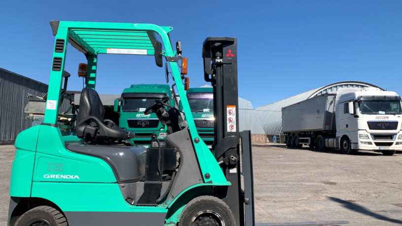pogruzcik-mitsubishi-2020-goda-s-peckoi-model-fge15t-big-4