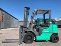 navantazuvac-mitsubishi-z-pickoiu-ta-bicnim-zsuvom-model-fge20t-small-0