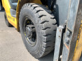 navantazuvac-komatsu-z-bicnim-zsuvom-ta-shhogloiu-45-metri-small-5