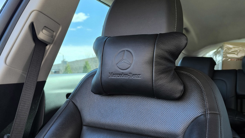 nabor-kozannyx-podusek-mercedes-benz-brelok-v-podarokpoduska-na-podgolovnik-big-5