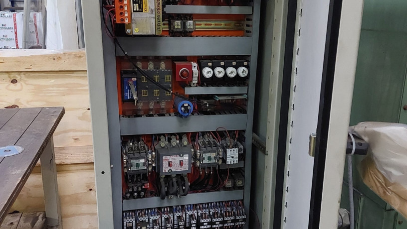 centralnii-tokarnii-verstat-tacchi-hd-1000-big-3