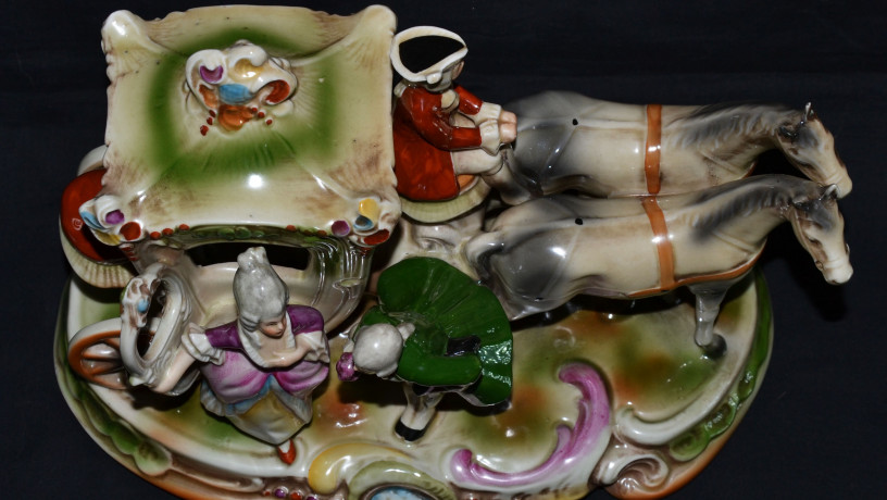 farforovaia-statuetka-kareta-dama-i-kavaler-graffental-karl-snaider-big-4