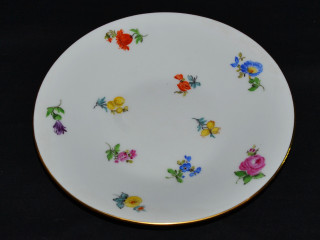 Meissen кофейное блюдце разбросанные цветы