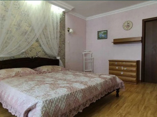 Здам. 3-к. 14/17, вул. (Братів Горобців) Дмитра Кедріна 53-А,