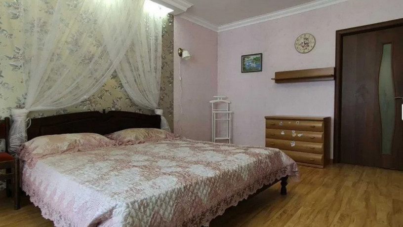 zdam-3-k-1417-vul-brativ-gorobciv-dmitra-kedrina-53-a-big-0