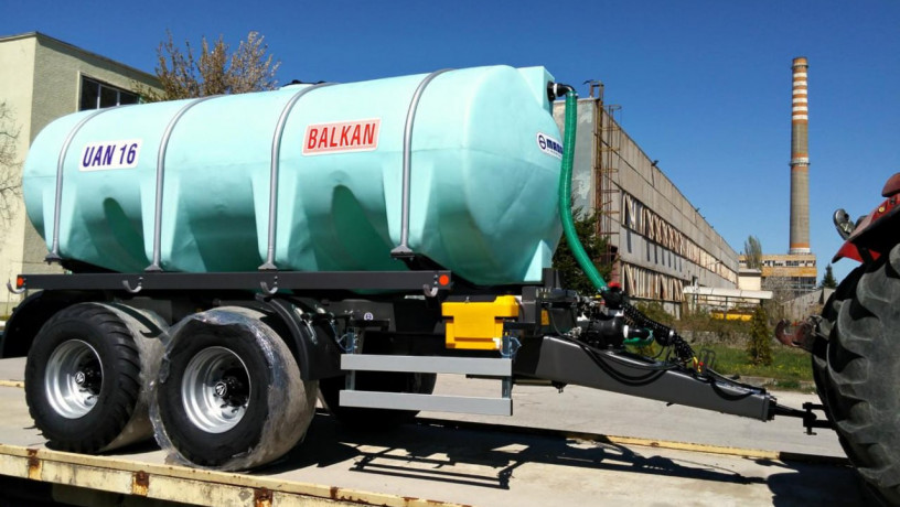 agregat-dlia-perevezennia-ridkix-dobriv-i-vodi-balkan-big-4