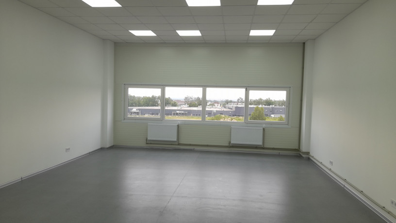 ofisni-primishhennia-vid-36-kv-do-650-v-industrialnomu-parku-kit-big-0