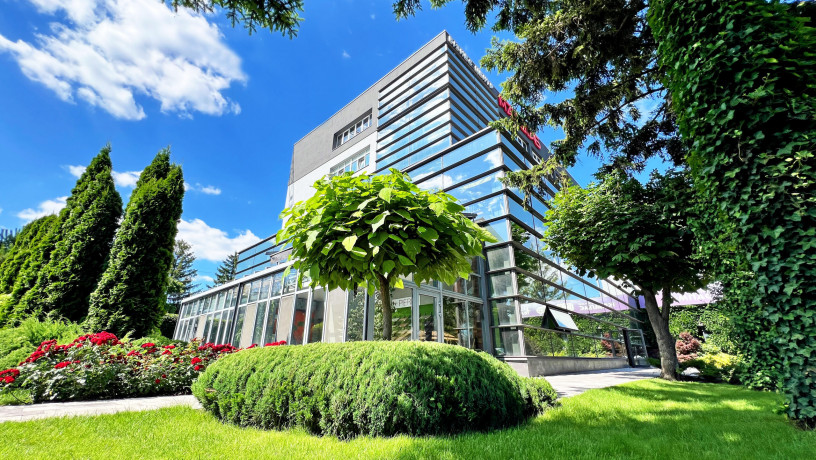 ofisne-primishhennia-112-kv-u-sucasnomu-biznes-centri-masstab-big-6