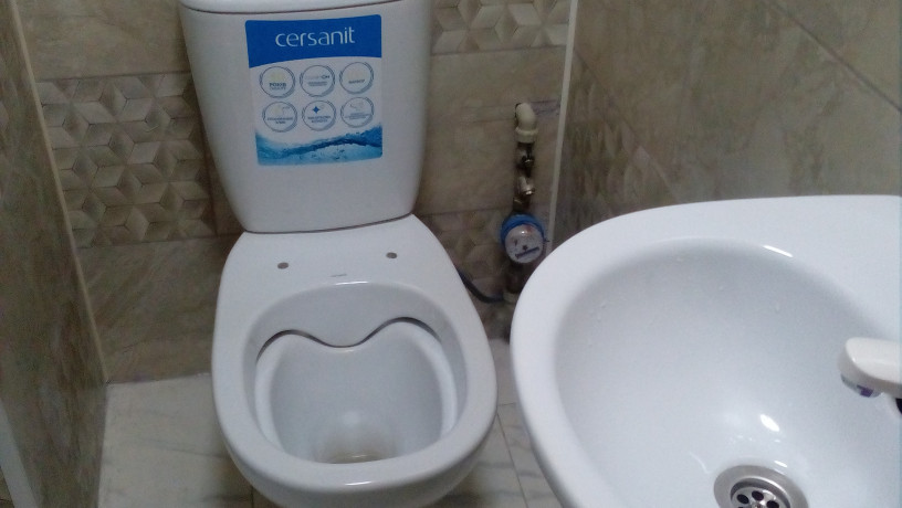 arenda-odnokomnatnoi-dvuxurovnevoi-kvartiry-v-centre-big-7