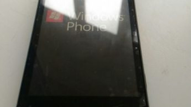 lg-e900-optimus-7-big-5