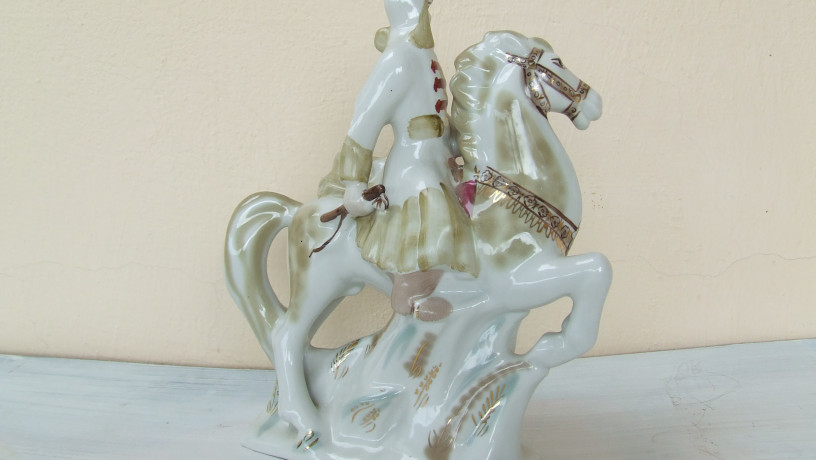 farfor-statuetka-budenovec-na-kone-raz-28x25-sm-1970-gg-polonne-big-0