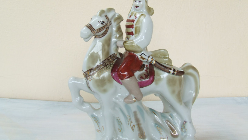 farfor-statuetka-budenovec-na-kone-raz-28x25-sm-1970-gg-polonne-big-2