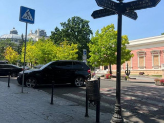 Продам комерційне приміщення у самому серці Одеси вул. Ланжеронівська