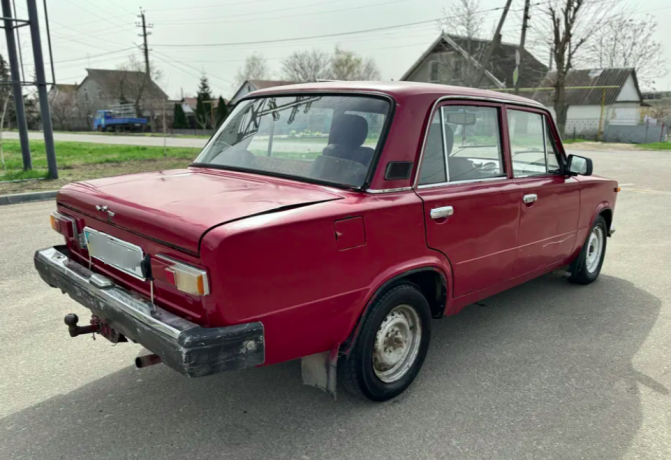 vaz-2101-1974g-13-benzin-big-1