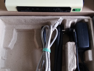 Wifi router роутер 2.4 ghz tplink model tlwr1043nd 4lan rj45 dc cable 5.5 9v 12v