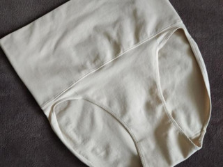 Нова утягуюча корегуюча білизна,трусики високі бежеві,р.л,lingerie c&a,сток