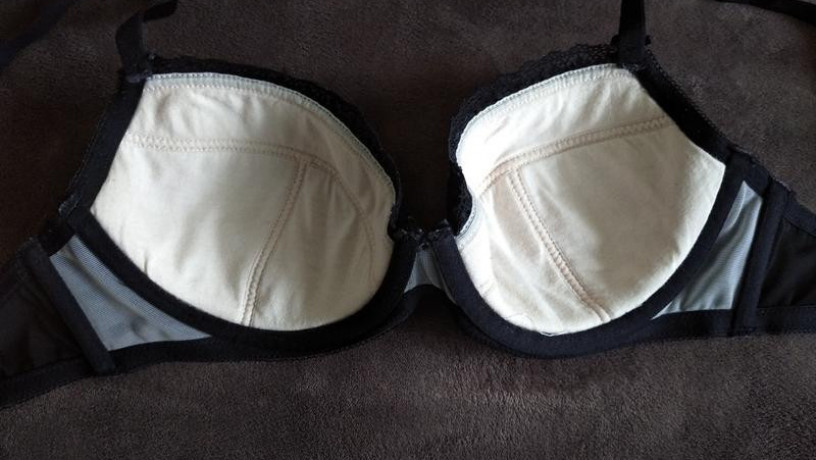 krasivii-barxatnii-z-sjetockoi-biustgalter-70d-ann-summers-big-4