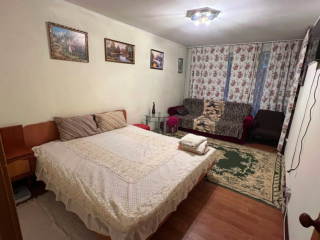 Сдам посуточно 1к квартиру, центр
