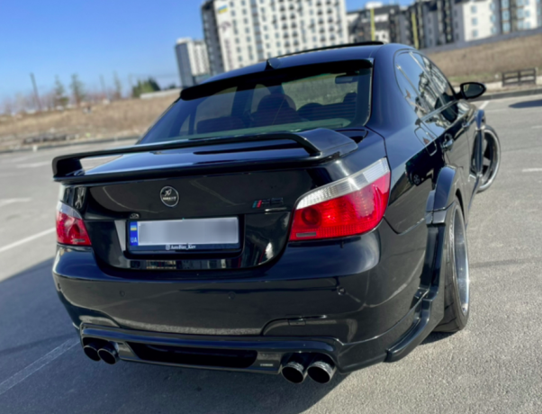 bmw-m5-e60-hamann-big-1