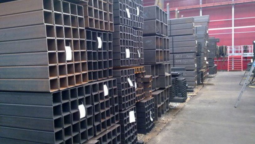 truba-bezsovna-profilna-120x100x6810-120x120x56810-140x60x5-8-140x80x5-10-big-0