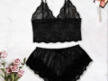 zinocii-pizamnii-komplekt-cornogo-kolyoru-novii-small-0