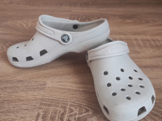 Crocs, оригінал, сірі, можна дівчинці, можна хлопчику, розмір С 13