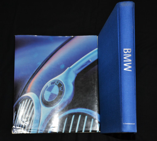 katalog-obsirnoi-istorii-bmw-big-3
