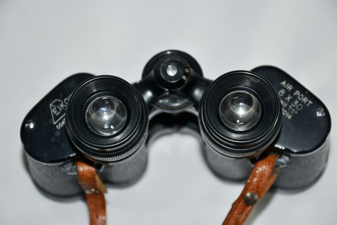 binokl-eikow-optics-airport-8-x-30-big-2