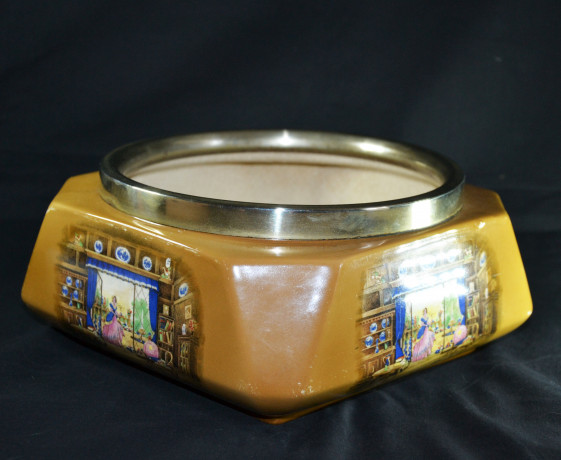 antikvarnaia-kvadratnaia-vaza-l-sons-hanley-england-ware-big-0
