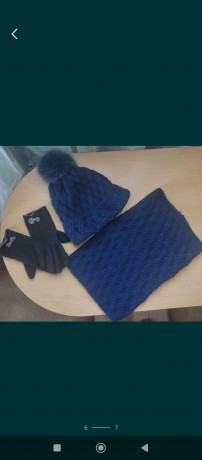 zimova-kurtka-2xl-podarunok-sapka-z-xomutom-i-percatki-big-3