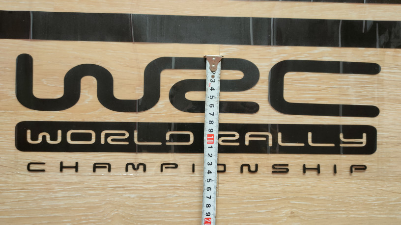 nakleika-na-kapot-avto-dve-polosy-wrc-cernaia-big-6