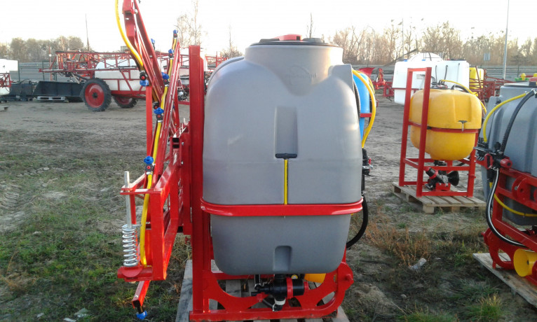 obpriskuvac-navisnii-1000-l-big-3
