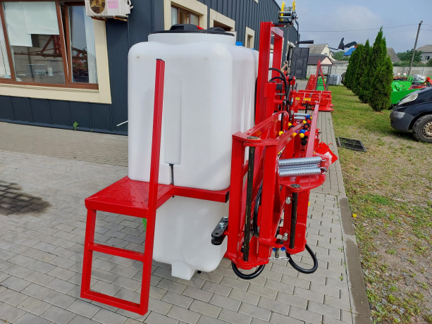 obpriskuvac-navisnii-1000-l-big-6