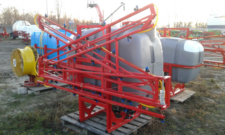 obpriskuvac-navisnii-1000-l-big-4
