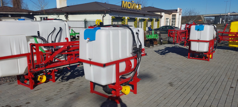 obpriskuvac-navisnii-200-l-big-6
