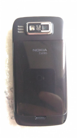 nokia-e72-1-big-4