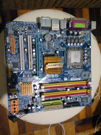 mateoinska-plata-pk-gigabyte-ga-g33m-s2-rev10-big-7