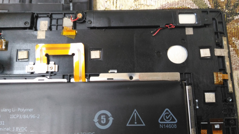 akkumuliator-batareia-dlia-lenovo-tab2-a10-30-big-2