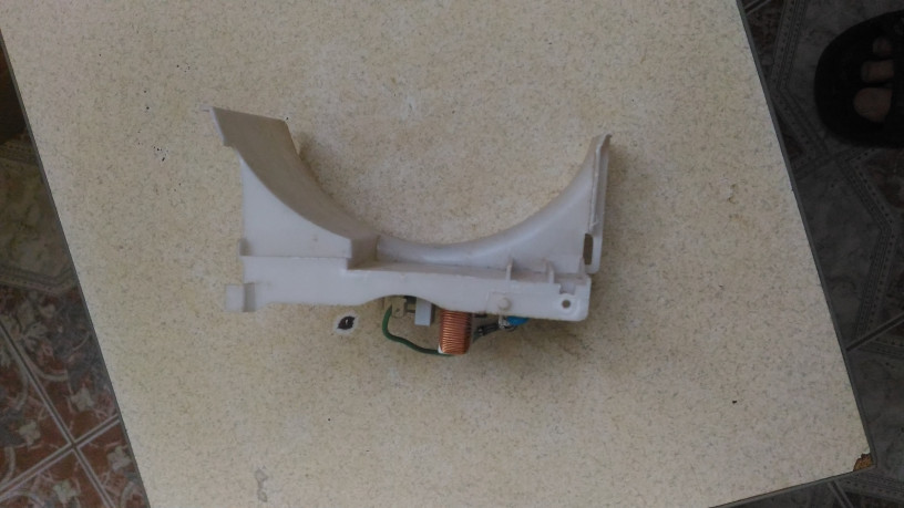 samsung-model-mw712kr-plata-z-plastkovim-derzatelem-big-3
