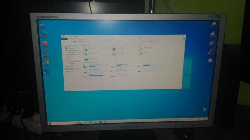 monitor-displei-samsung-940nw-big-2